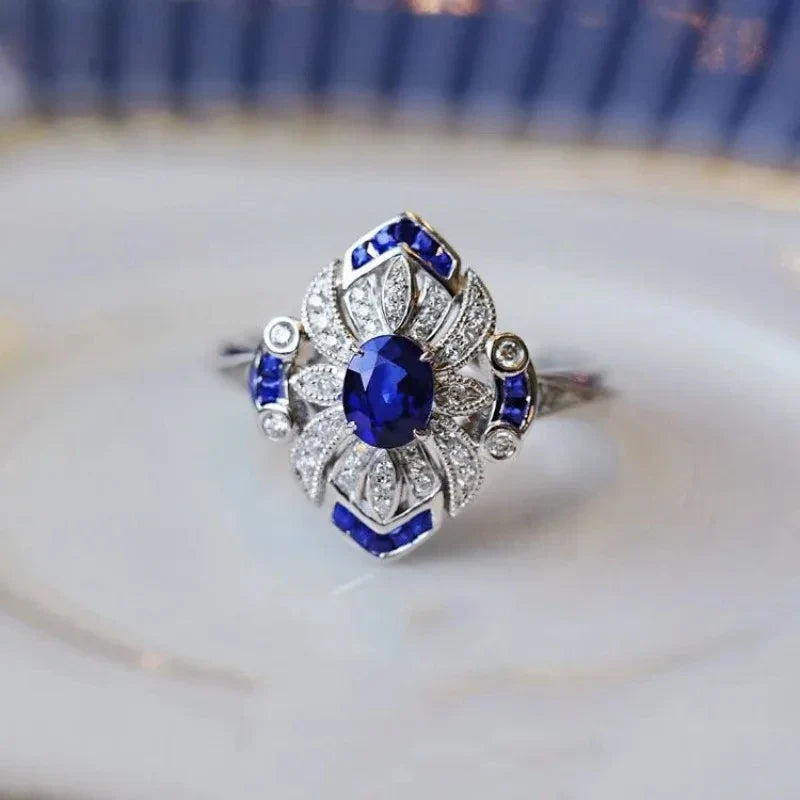 Anel de safira azul claro feminino de luxo e clássico da moda