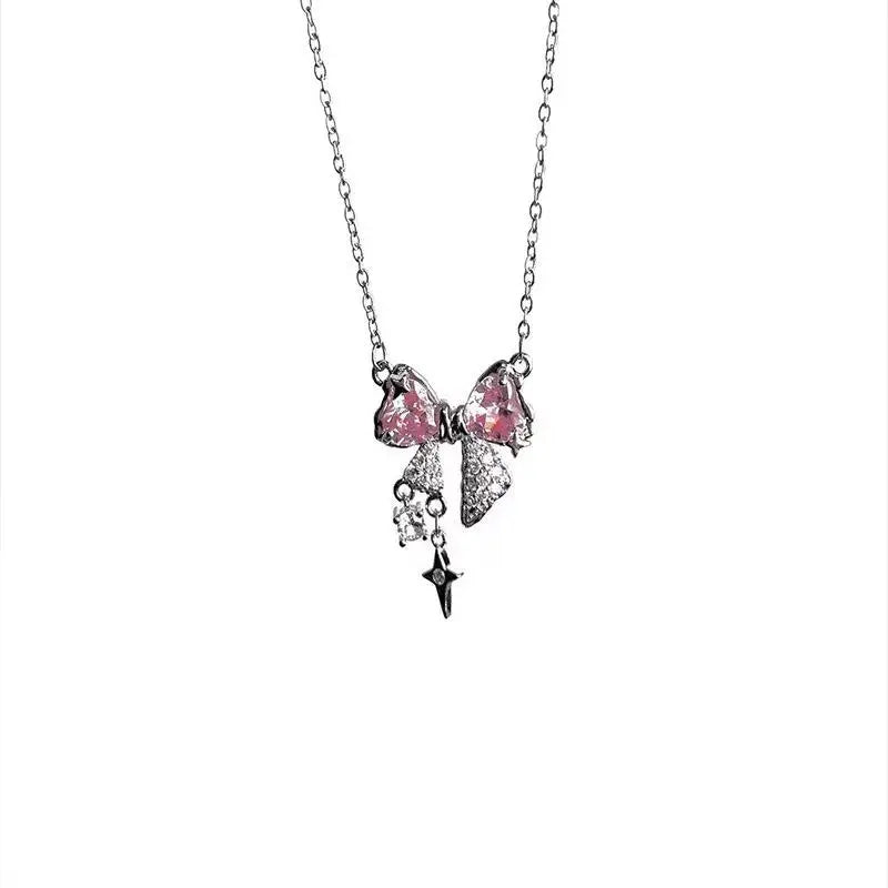 Colar com pingente de cruz de zircão rosa com novo design